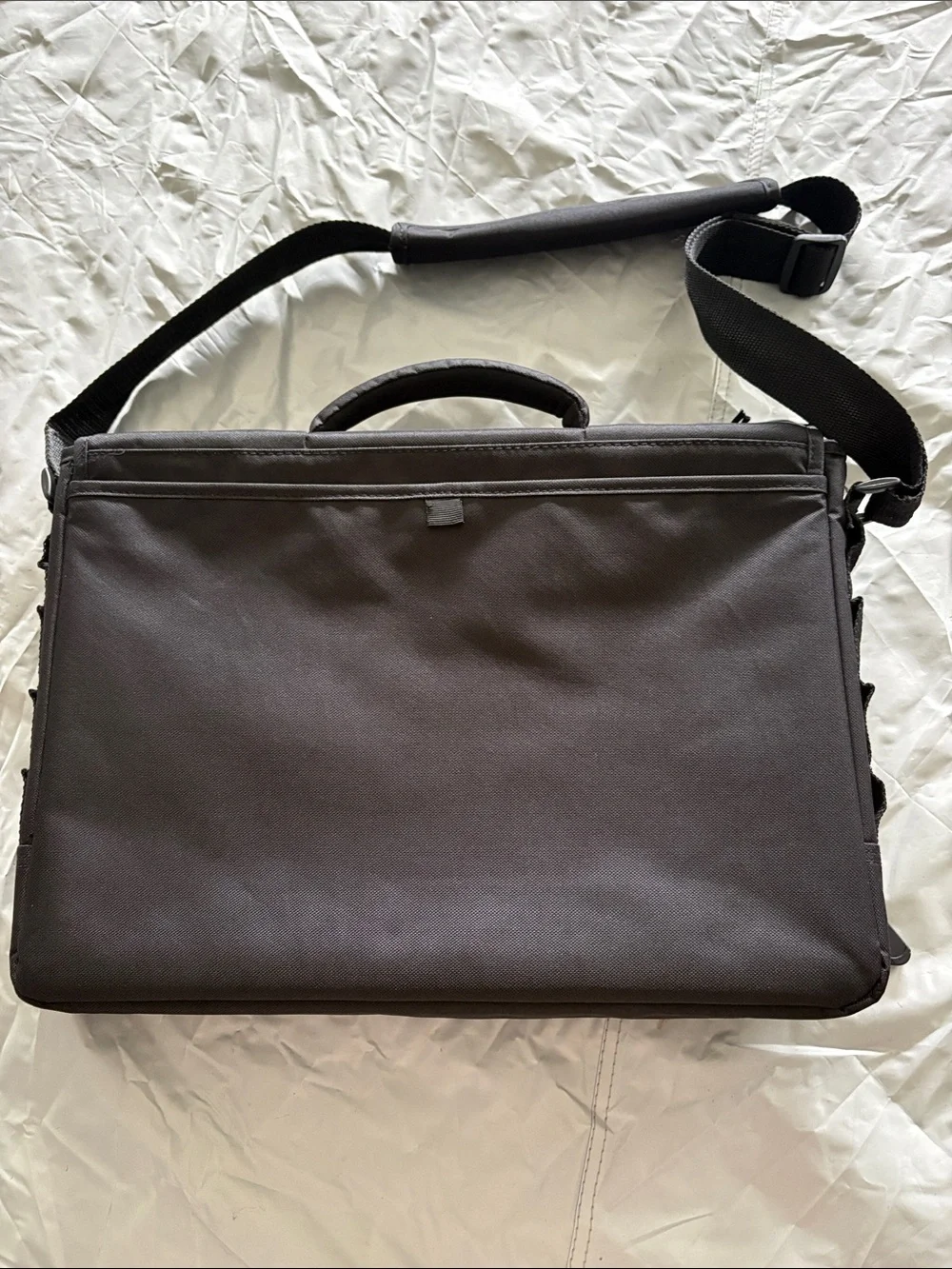 Gray Messenger Laptop Bag - Professional Men's Briefcase